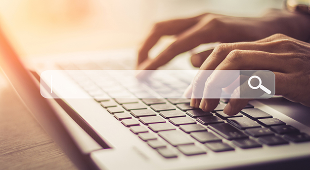 Thiết kế website với nền full toàn màn hình